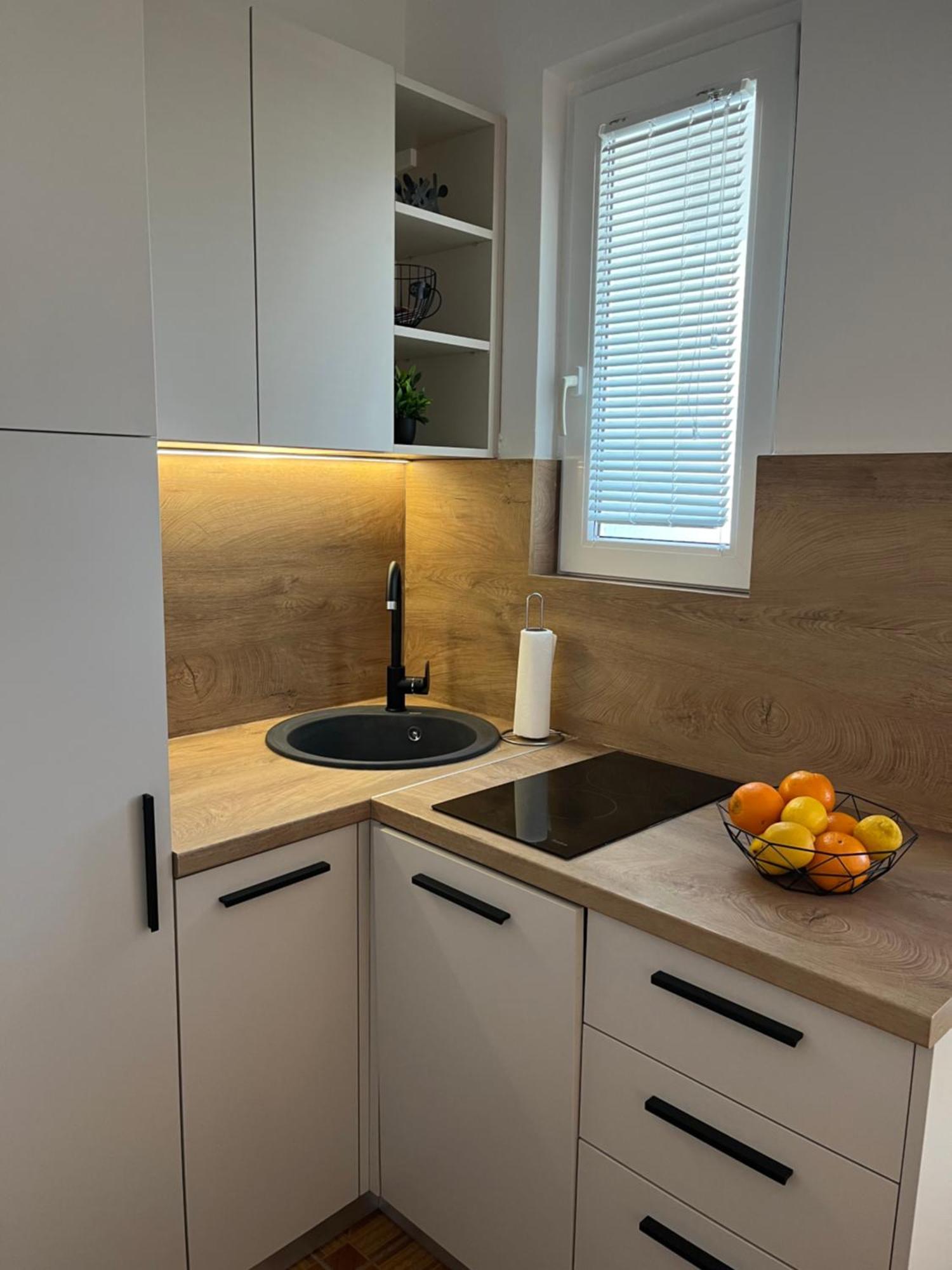 Apartmani Tomeri Стариград-Паклениця Екстер'єр фото